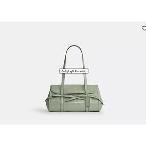 Coach Bridget Flap Shoulder Bag With Bows in crinkle leather Pistachio